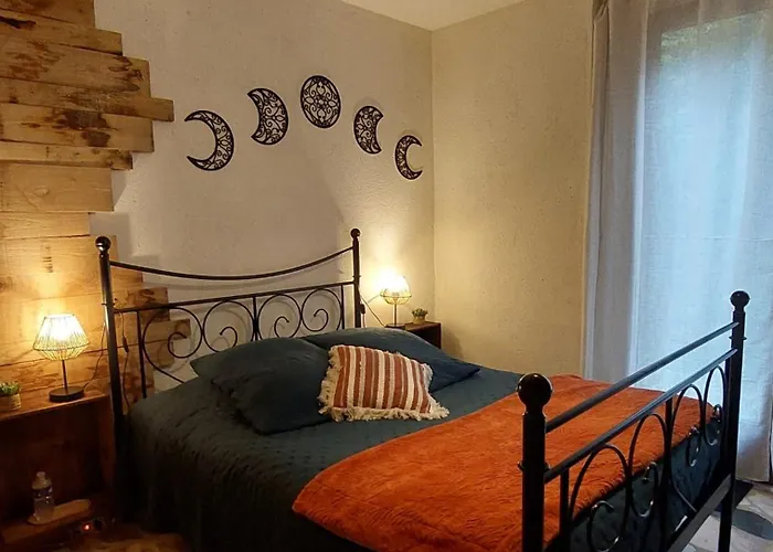 Les Eaux Vives Casa de hóspedes Manaurie